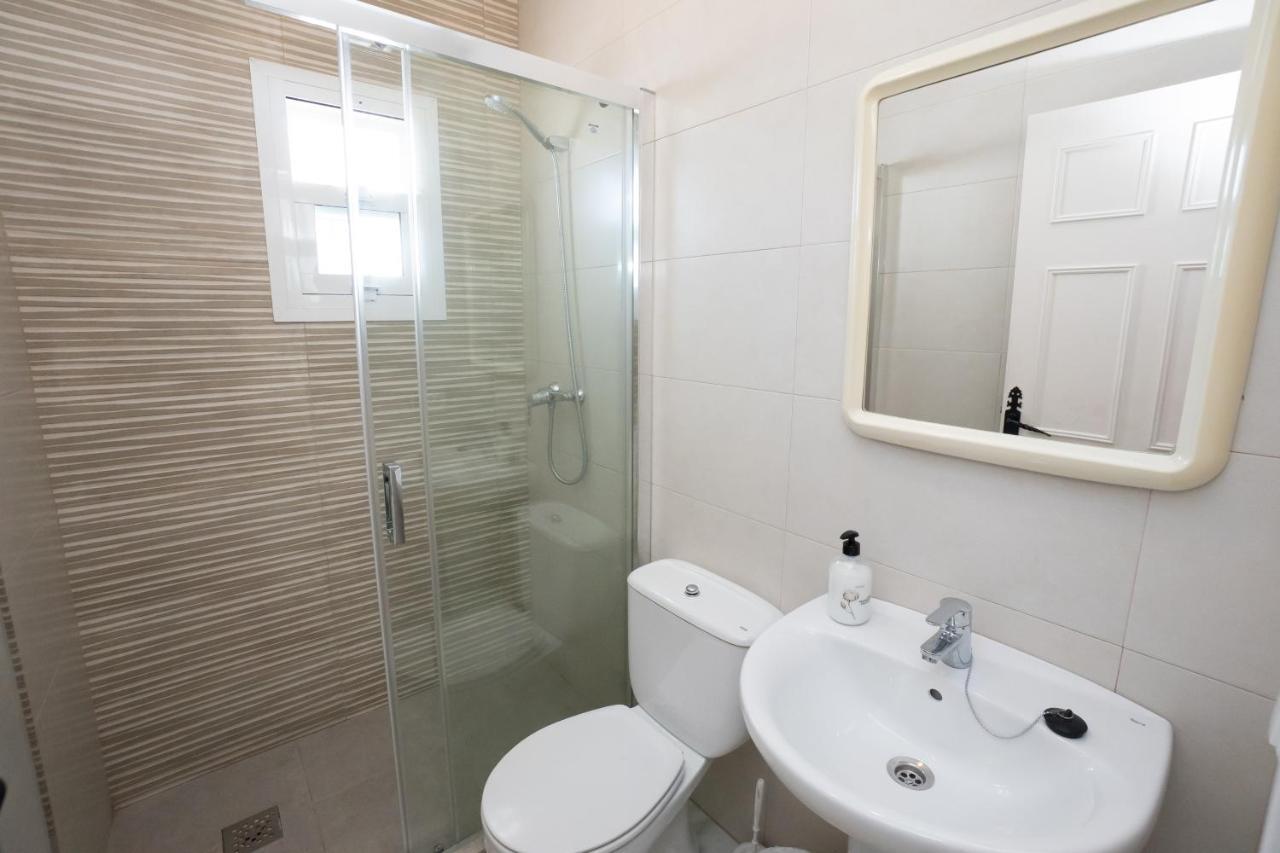 Private Heated Pool, Jacuzzi & 1225M2 Garden In Villa Cipreses Frigiliana Bagian luar foto